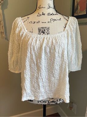 White Women's Textured Peasant Top